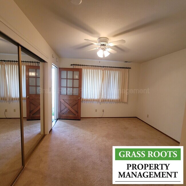 Building Photo - 18212 Hummingbird Dr
