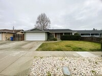 Building Photo - Lovely 3-bedroom home for rent in Fremont - Sundale!