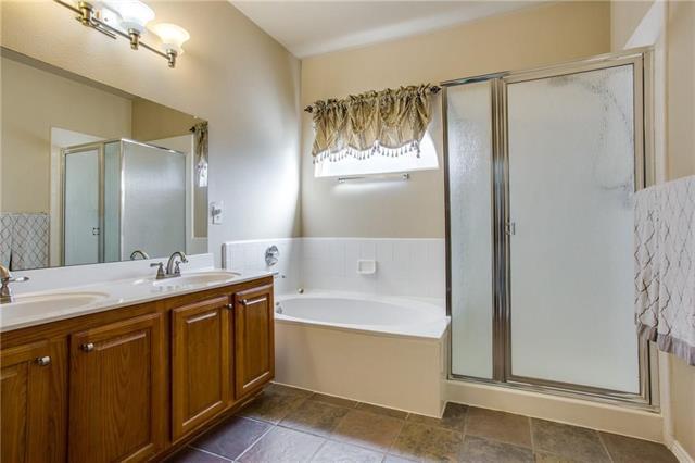 Building Photo - 2808 Cypress Point Dr