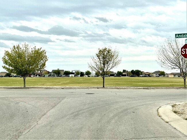 Building Photo - 14529 Smokey Point Dr