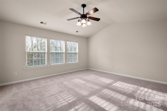 Building Photo - 11220 Cypress View Dr