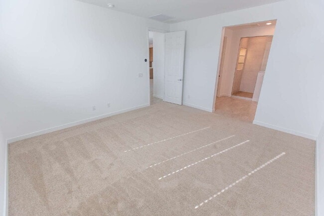 Building Photo - 23007 E Watford Dr