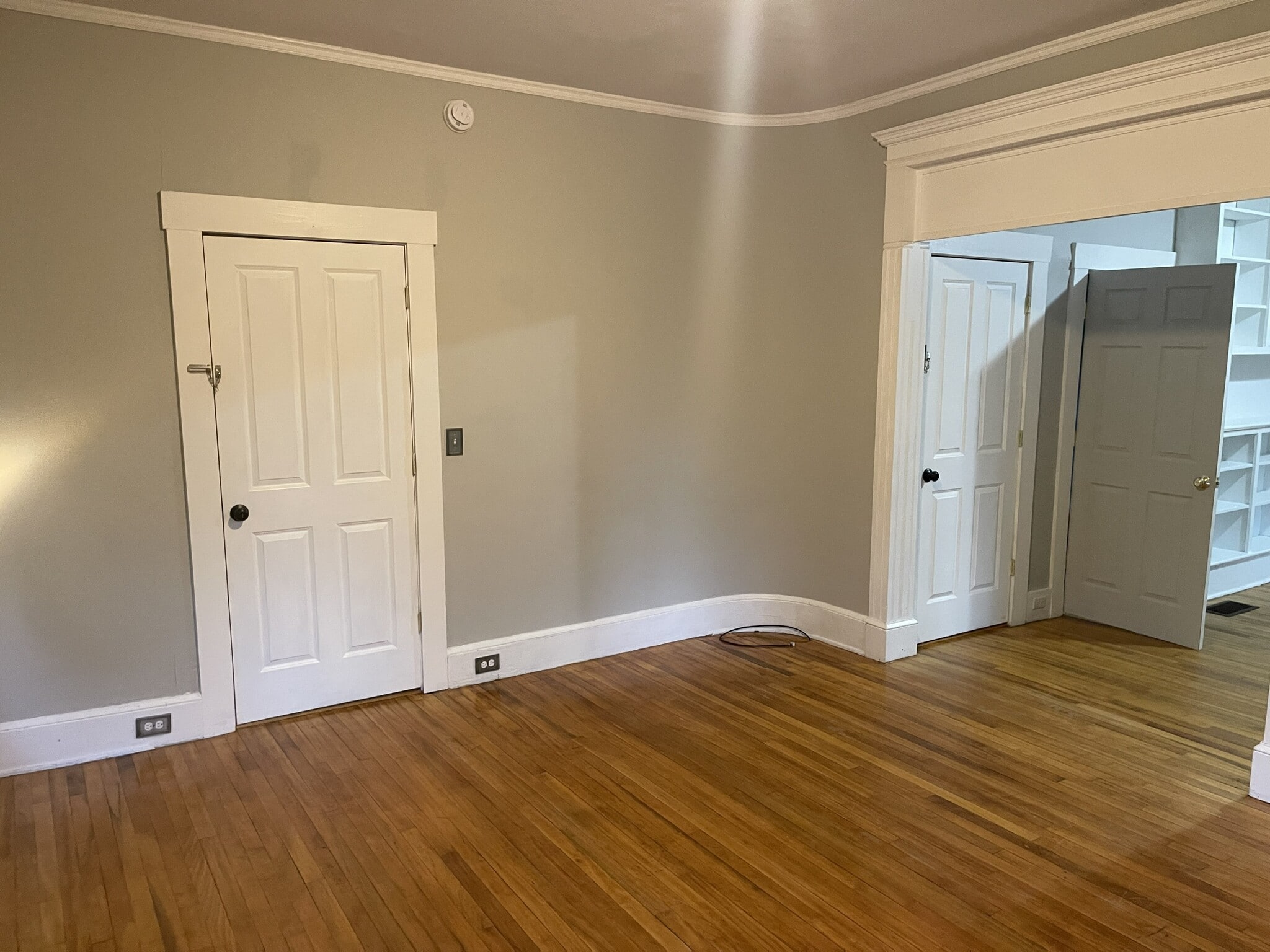 Living Room - 60 Summer St