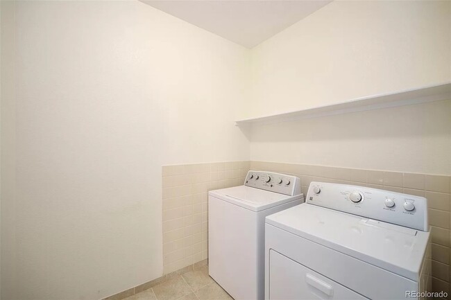 Laundry Room - 14353 E 1st Dr