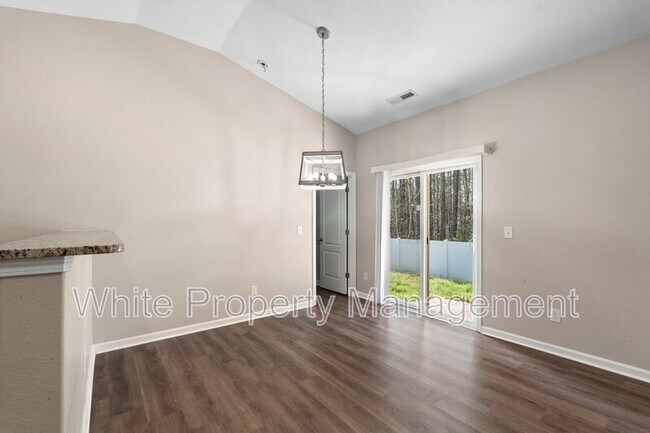 Building Photo - 6113 Purbeck Way