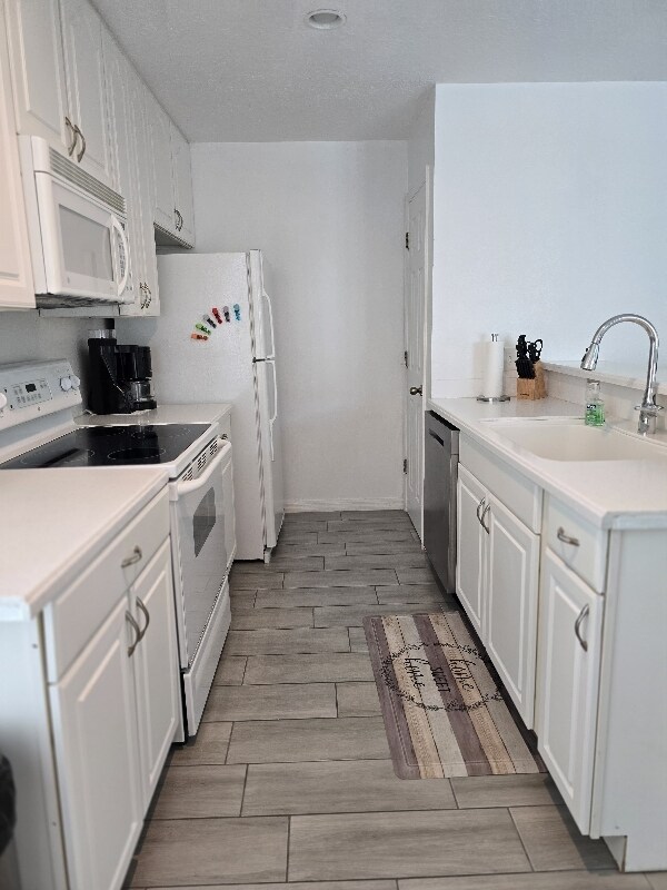Building Photo - 2687 Stanfield Ave