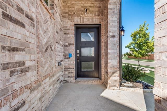 Building Photo - 1220 Canuela Way