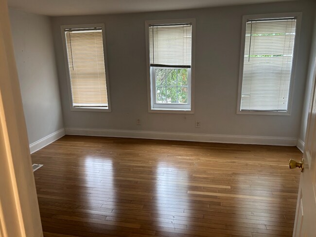 Building Photo - 220 S Stricker St