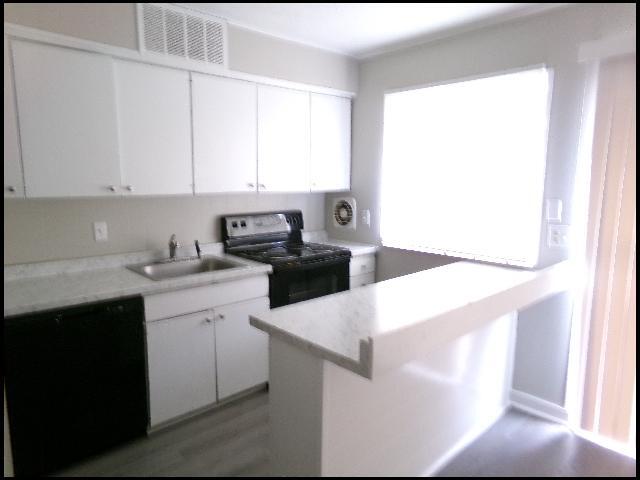 Building Photo - 101 Ellis Dr
