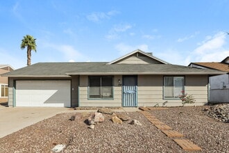 Building Photo - 1314 W Rockwell Dr