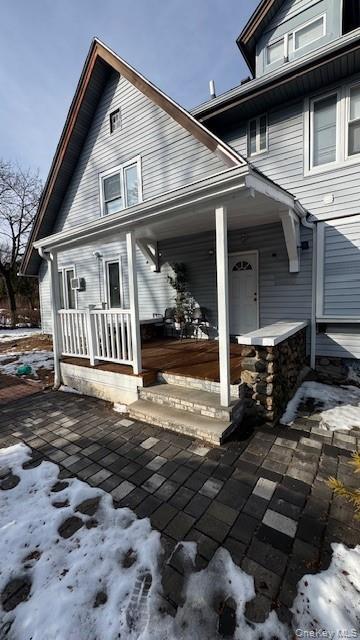 Building Photo - 25 Tibbits Ave