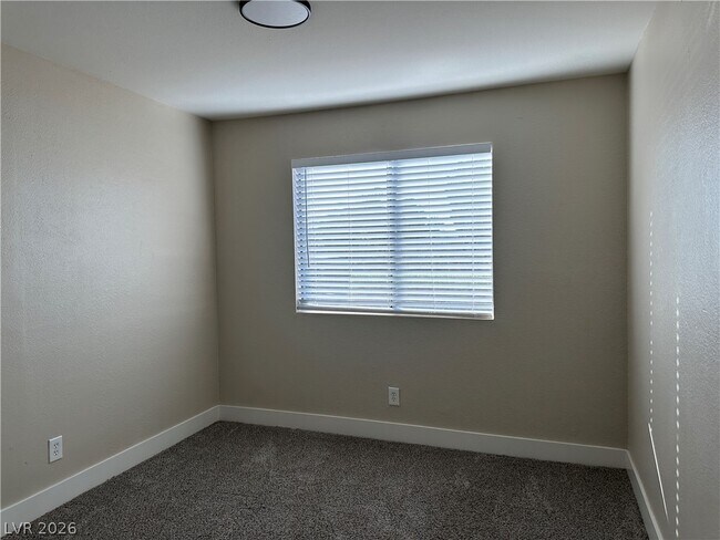 Building Photo - 2982 Juniper Hills Blvd