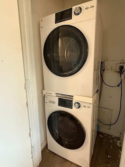 Building Photo - 8211 Katy Fwy