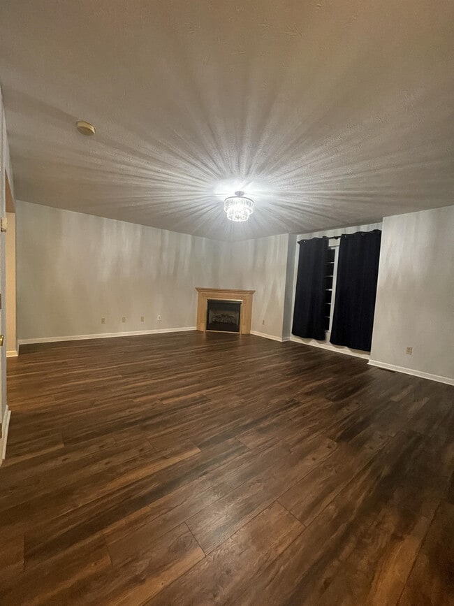 Building Photo - 53 Clear Spring Dr