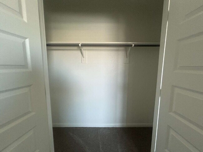 Building Photo - Beautiful, brand new four bedroom, two bathroom home for rent!