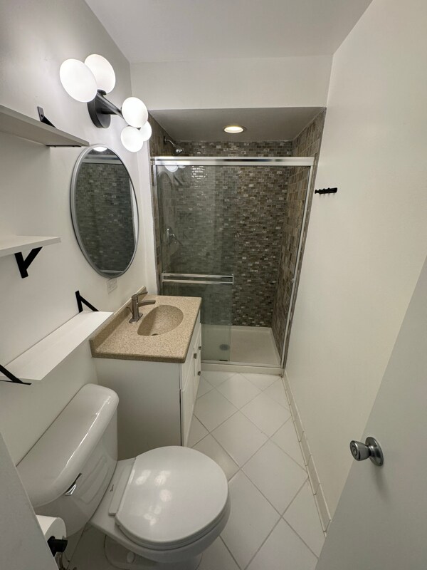 Building Photo - 4911 N Harlem Ave