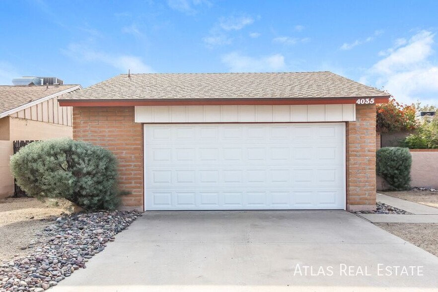 Building Photo - 4035 W Harmont Dr
