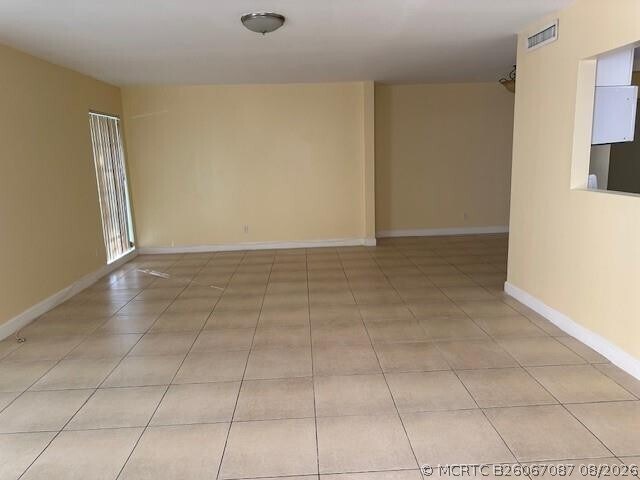 Building Photo - 7013 NW 63rd Ct