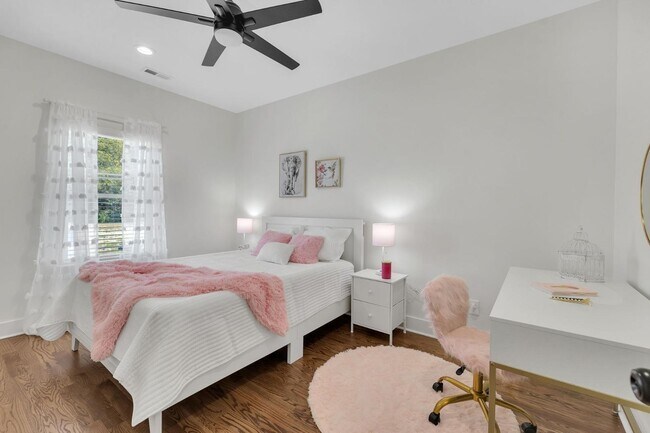 Building Photo - 143 Crockett Hls Ln