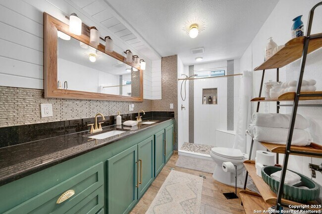 Building Photo - 690 Windrush