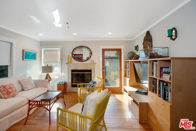 Building Photo - 619 Milwood Ave