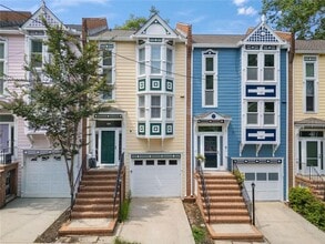 Building Photo - 206 6th St NE