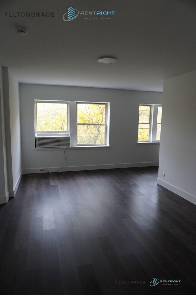 Building Photo - 2 bedroom in Chicago IL 60660
