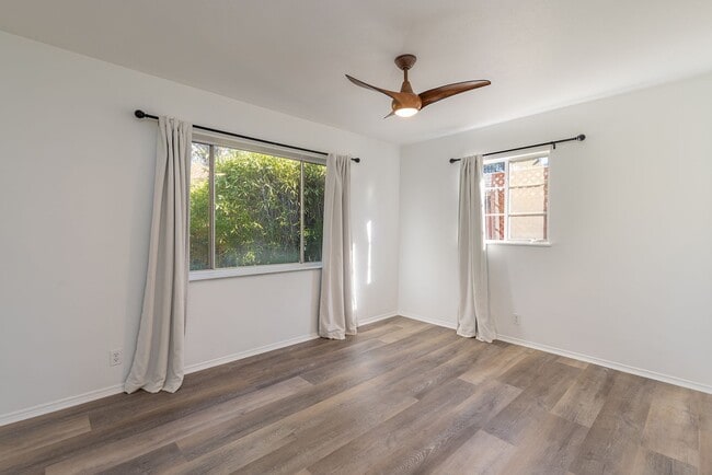 Building Photo - Prime Ojai Location!