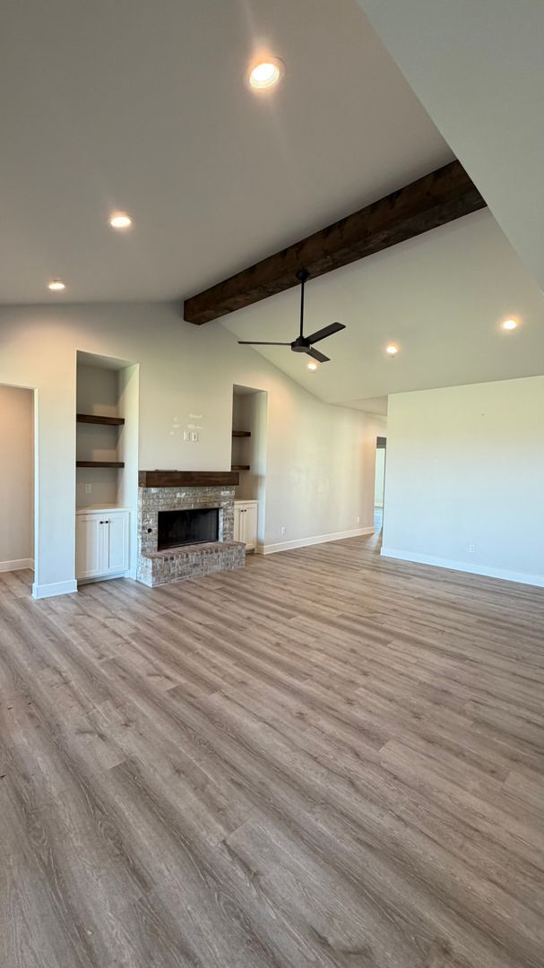 Building Photo - 5014 Cranbrook Dr