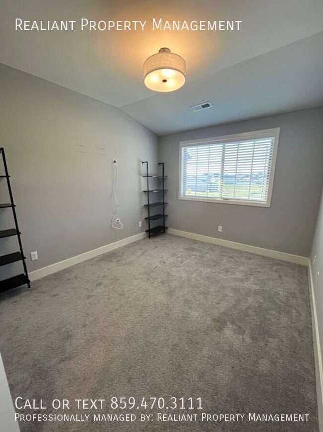 Building Photo - 3238 Peninsula Wy