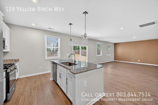 Building Photo - 119 Yellow Birch Wy