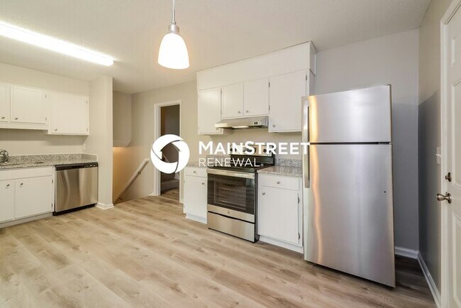 Building Photo - 4 Bedroom Pet-Friendly Home in moody, AL with Main Street Renewal