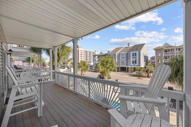 Building Photo - 113A S Yaupon Dr