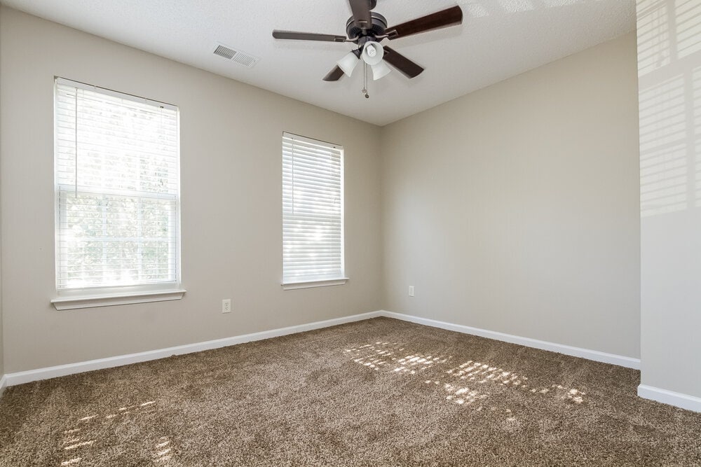 Building Photo - 3730 Sipes Ln