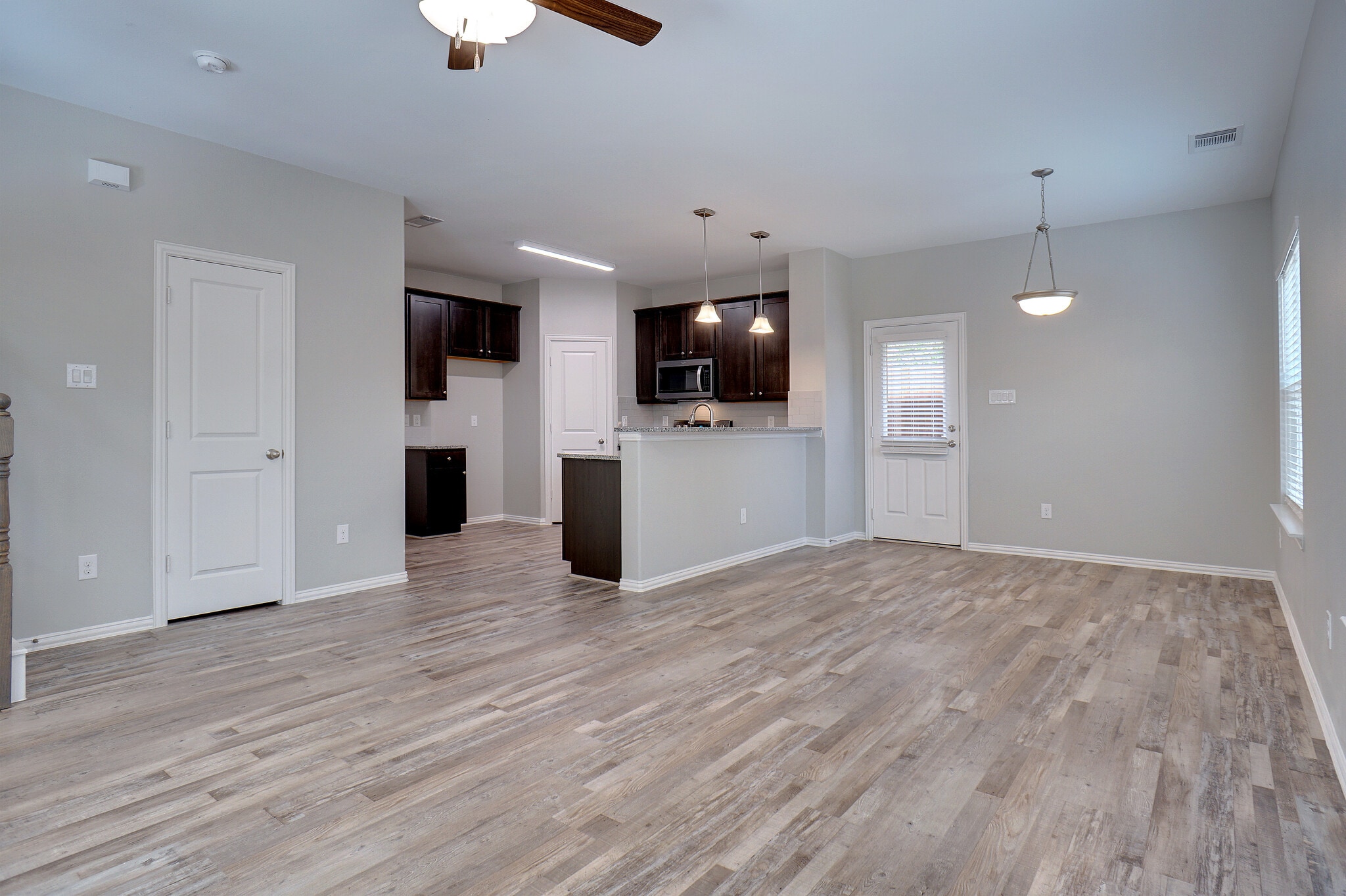 Dinning and Kitchen - 1923 S Jennings Ave