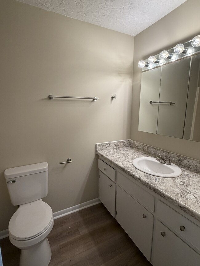 Building Photo - 1705 Cedar Shoals Dr