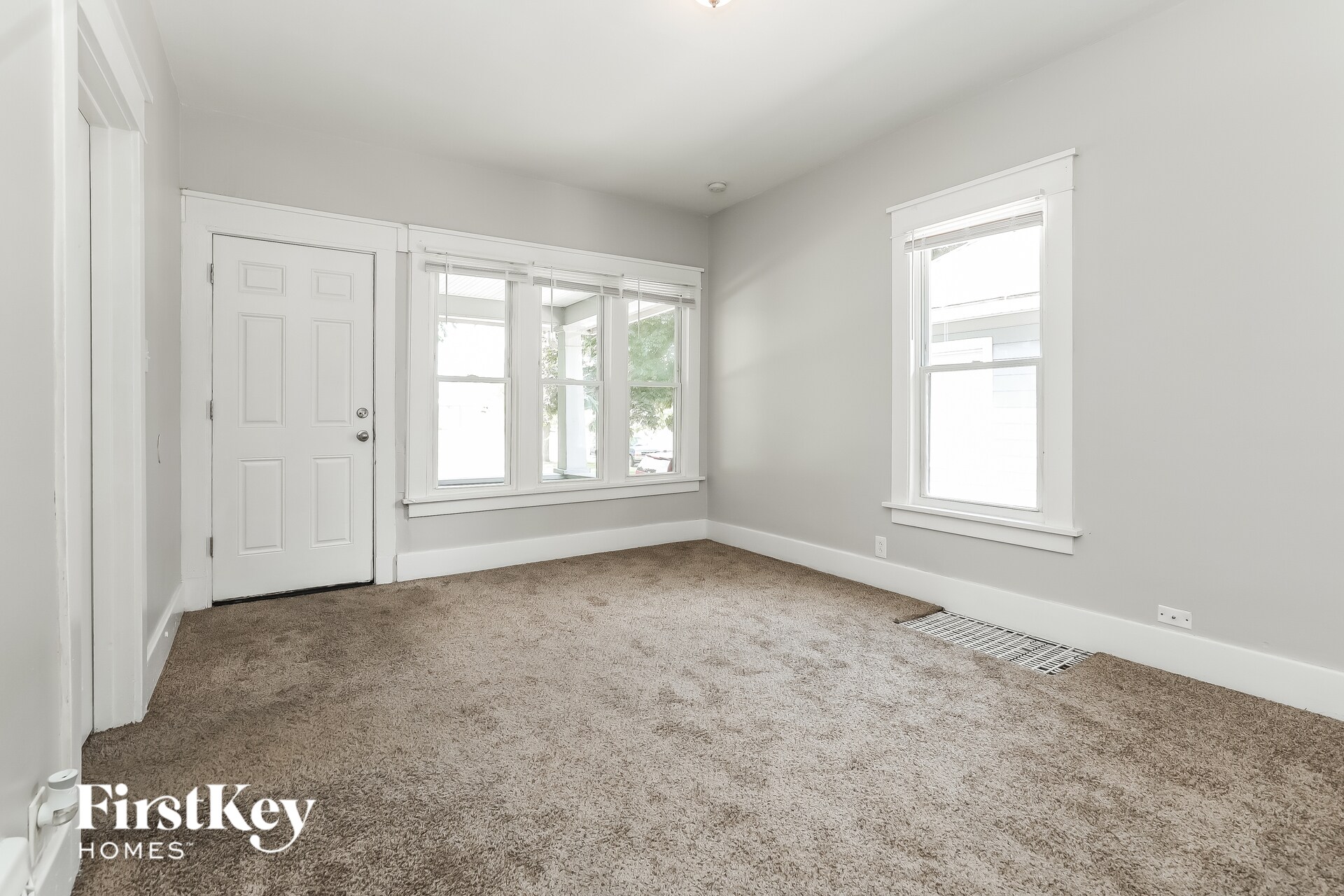 Building Photo - 814 Bowditch St