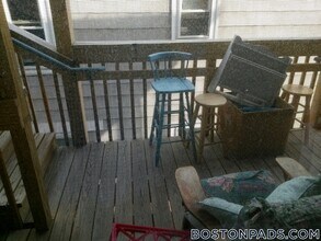 Building Photo - 124 Berkshire St