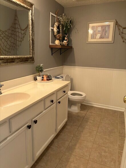 Building Photo - 2501 Water Run Ct