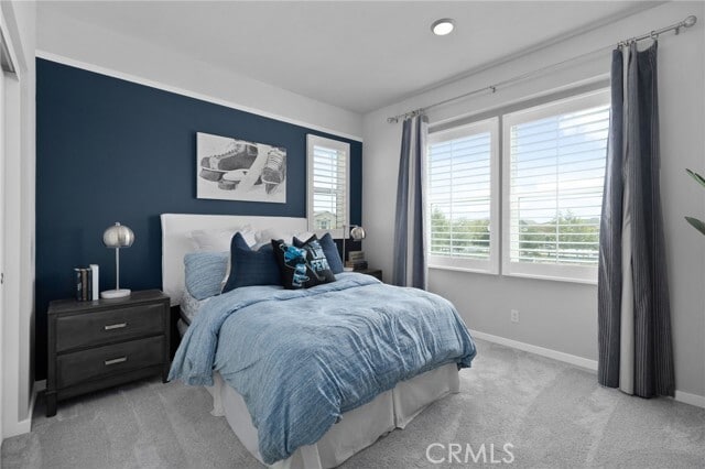 Building Photo - 2621 E Clara Ln