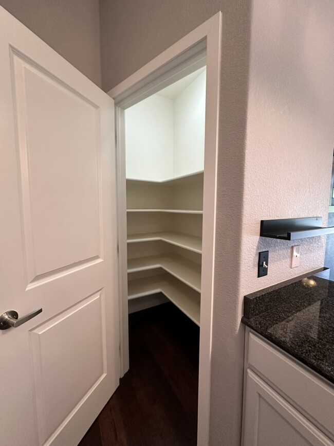 Pantry - 4100 Albion St