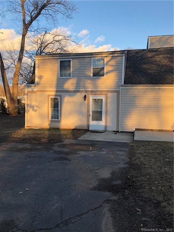 Building Photo - 155 Dividend Rd