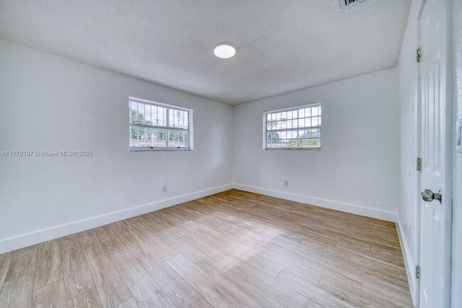 Building Photo - 2120 NW 93rd St