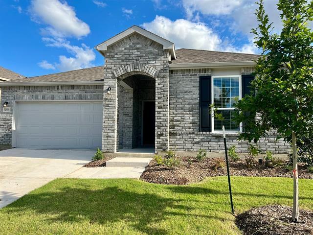 Primary Photo - 1009 Cottontail Dr
