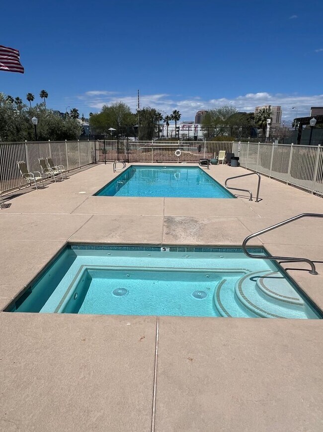 Building Photo - 2 Bedroom Condo at the Wimbledon Tennis Club Community
