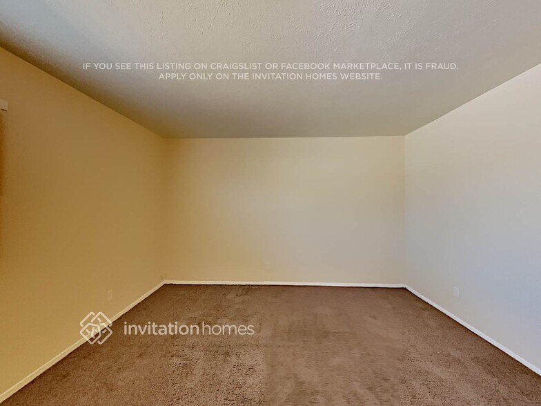 Building Photo - 1161 N Dakota St