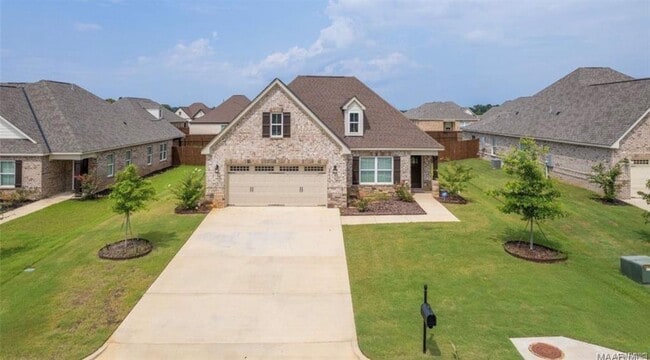 Building Photo - 211 Lee Audis Ln