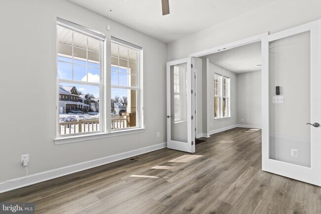 Building Photo - 12600 Coventry Mnr Wy