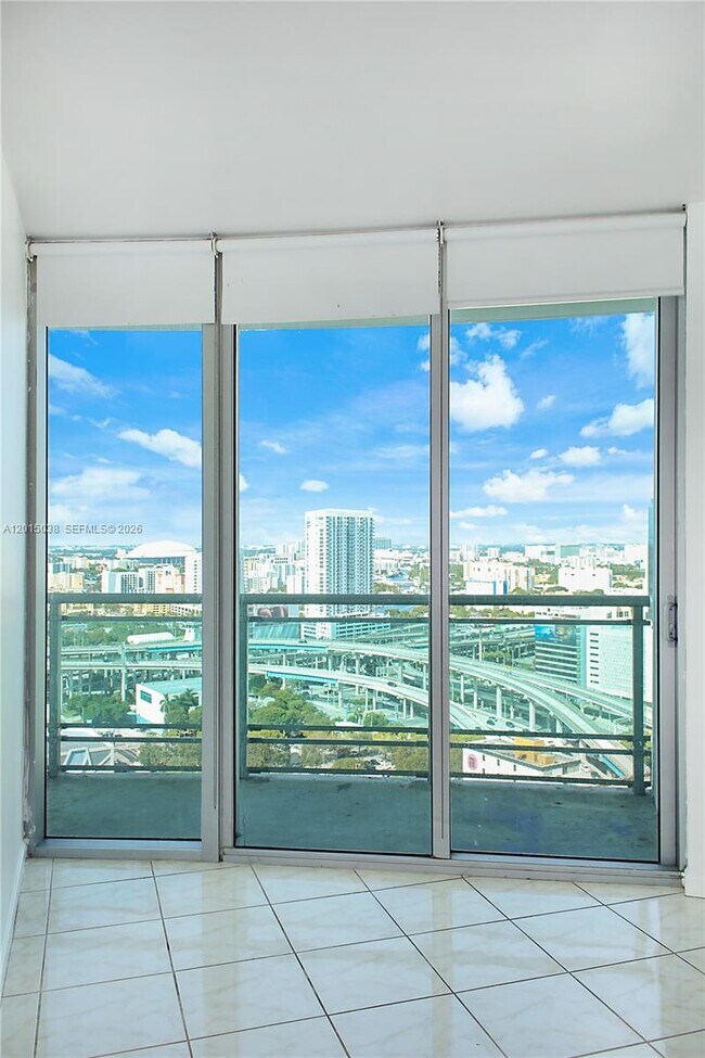 Building Photo - 350 S Miami Ave