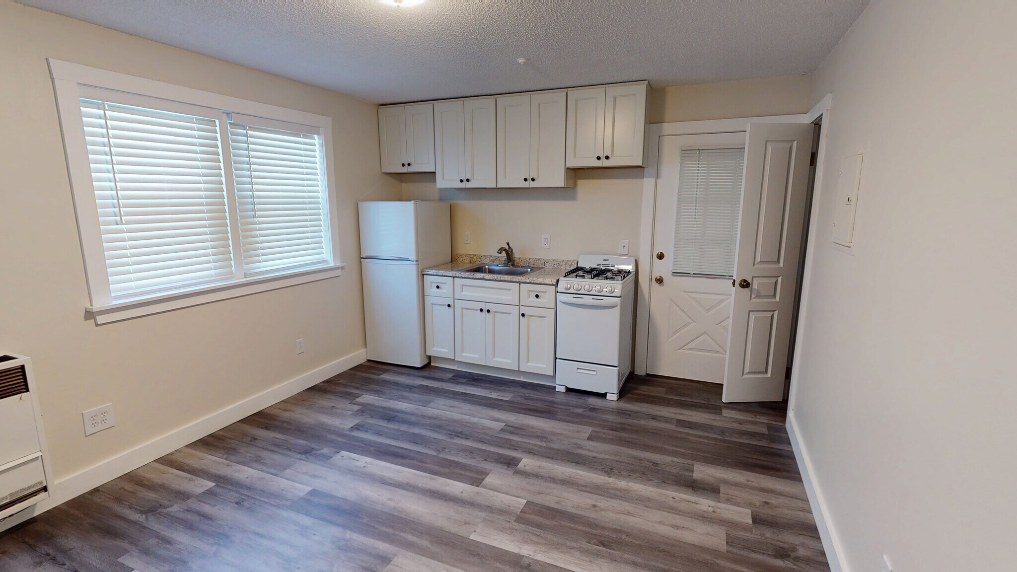 Building Photo - 187 West St